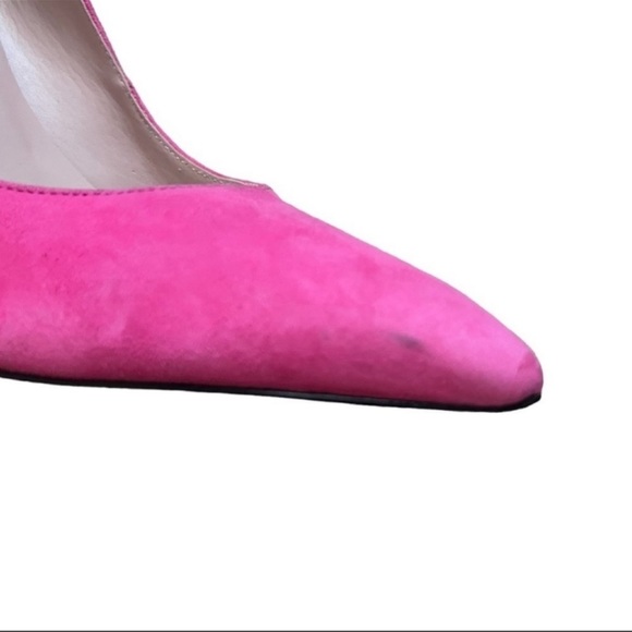 Elegant Pink Suede Heels - Picture 11 of 11